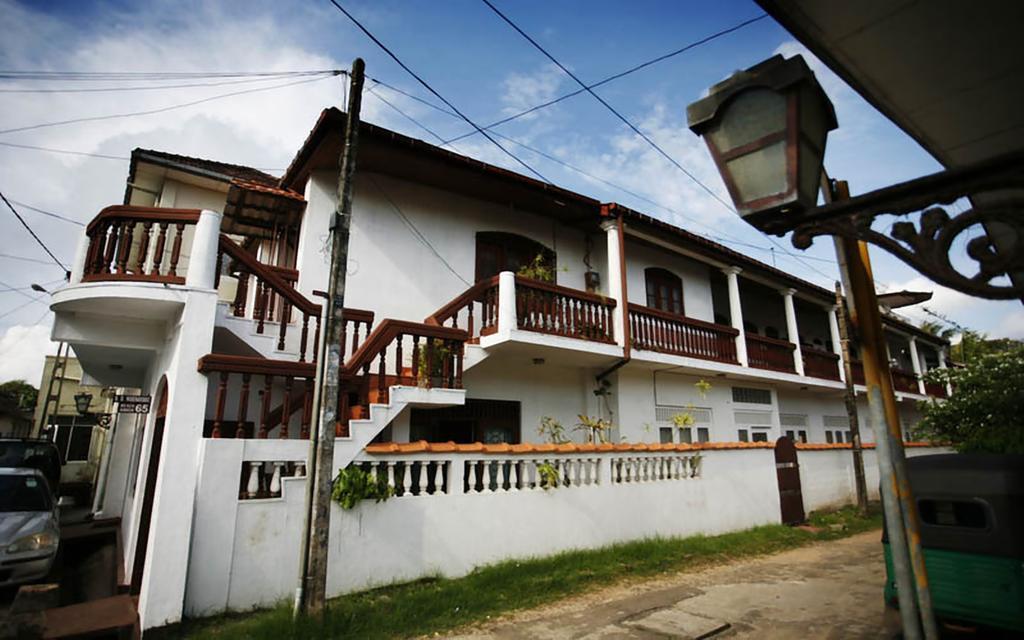 Wijenayake'S - Beach Haven Guest House - Galle Fort Eksteriør bilde