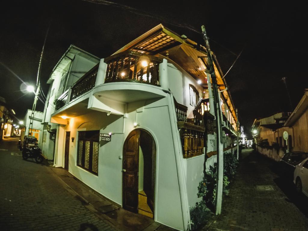 Wijenayake'S - Beach Haven Guest House - Galle Fort Eksteriør bilde