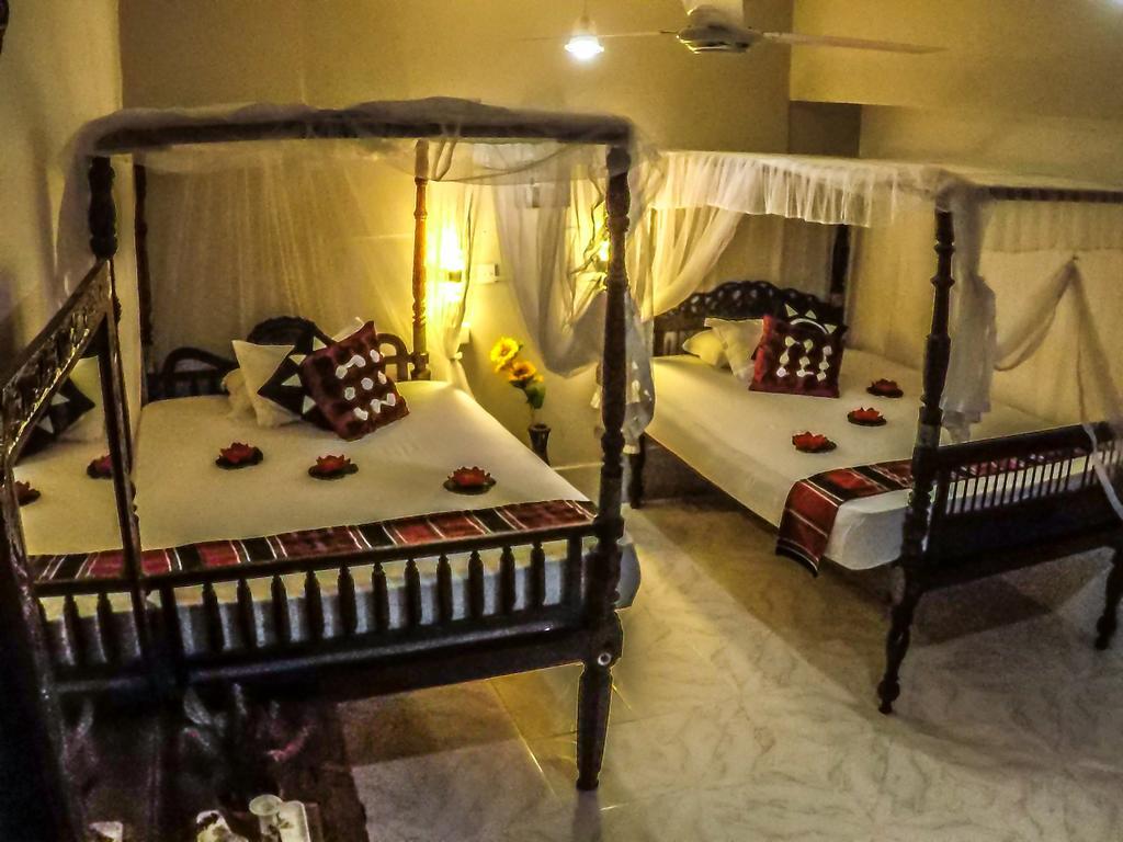 Wijenayake'S - Beach Haven Guest House - Galle Fort Eksteriør bilde