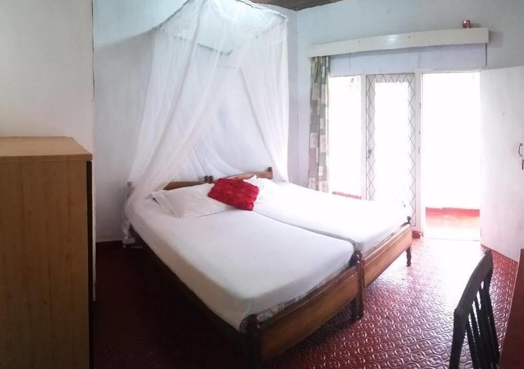 Wijenayake'S - Beach Haven Guest House - Galle Fort Eksteriør bilde