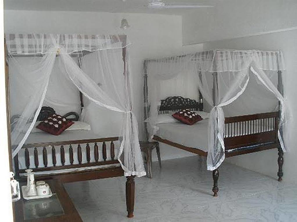 Wijenayake'S - Beach Haven Guest House - Galle Fort Eksteriør bilde