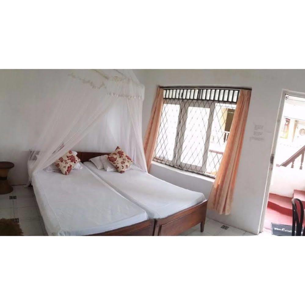 Wijenayake'S - Beach Haven Guest House - Galle Fort Eksteriør bilde